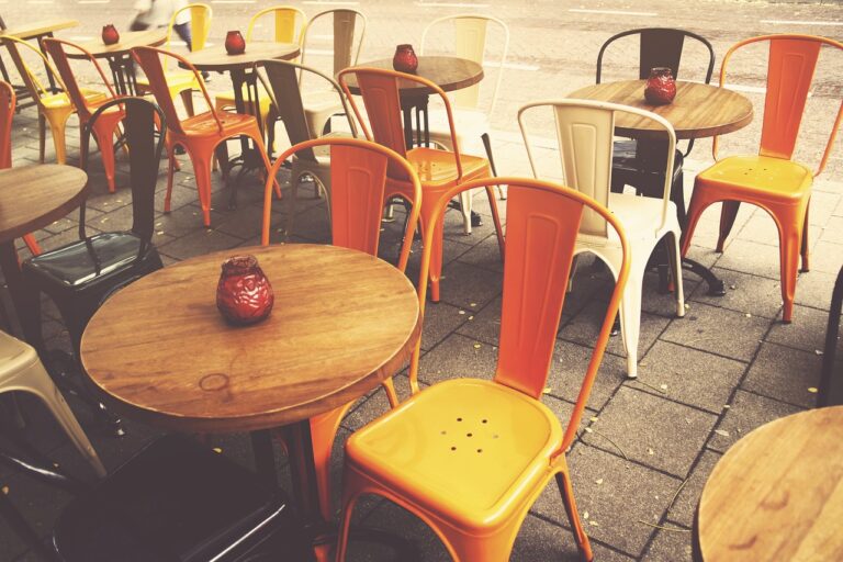 cafe 675219 1280 768x512